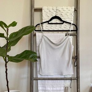 NWT forever 21 Black/White Cowl Neck Tank - SZ XS